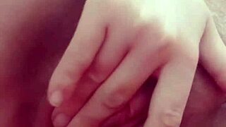 MILF Girlfriend's Pregnant Pussy Masturbation Fetish Solo Session