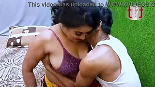 Horny Savita Bhabhi Licks Wet Pussy Sucks Tits Hardcore
