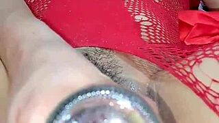 Colombian emo fat girl's huge wet pussy squirts creamy orgasm on coca cola bottle masturbation