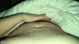 i wake up my chubby ass for some close-up solo play