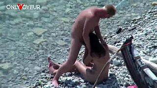 beach slut wife flashes blows and bends for public doggystyle pounding