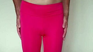 Close-Up Pink Leggings Workout Update - Misr4 Jul 20