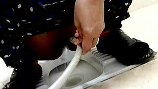 Girlfriend, does peeing turn you on like this every time?