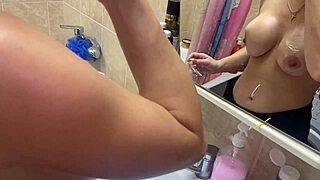 Brincadeira turns orgy! Amigas swap cum creampie deepthroat group skinny teen tight pussy cumswap