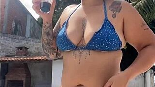 Flashing Big Pussy All Day While Exhibitionist Teases the Builder Outside