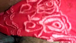 Indian Sexy Bhabhi Gets Wild Wife Chudai Action
