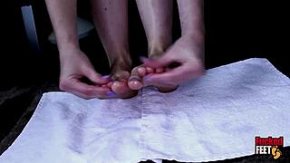 anastasia rose rubs licks sexy feet soles toes fetish