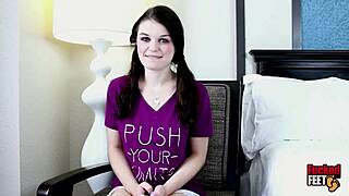 anastasia rose rubs licks sexy feet soles toes fetish