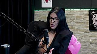 Leticia Braga Gives Anal Tips Marries Client Unprepared for Relationship Sheer Red