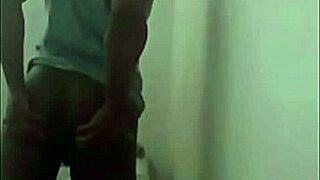 Relaxing Genitals with Sunny's Anal Slideshow from March This Year