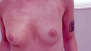 haitian babe slurps alice pink's sloppy cock and rimjob intensely