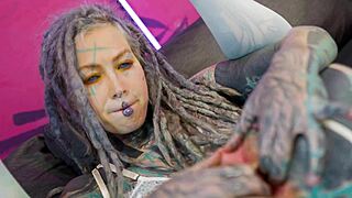 Skinny goth gets double anal gaping squirting orgasms sloppy deepthroat threesome