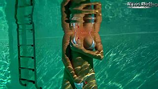 all natural milf julia north takes underwater pool anal gaping