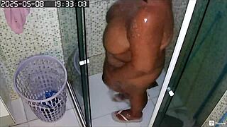 hidden cam catches hot chubby neighbor shaving her big natural bush