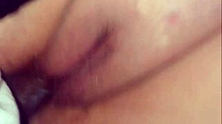 Chubby slut's juicy pussy creams on bbc creampie