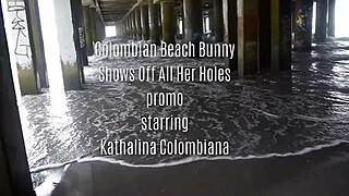 Hot colombian beach bunny flaunts all her holes solo