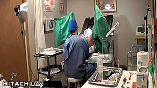 Freshman Cums Hard from Doctor's Hitachi in Tampa!