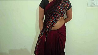 i'm the newlywed wife gettin fucked by stepcousin bro cheatin on hubby it hurts so good!!