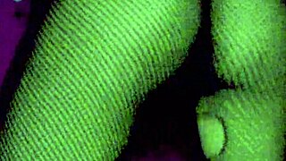 Hey babe, check her hairy pussy, armpits, legs shaking in club dance!