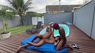 gostosa louca pra levar no pelo dos dois agora mesmo!