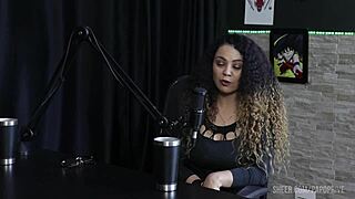 Charlottye and Raphaela Savanah Lingerie Toy Play Part 3