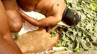 caught fucking ebony pussy feels amazing outdoors