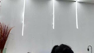 Aaliyah Yasin and Eva Fay dive into amateur threesome. Exotic sluts swap cum after deepthroats.