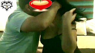 Me encanta ponerle los cuernos a mi cornudo con su amigo bbw cuckold