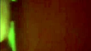 Indonesian wife chats dirty on cam while hubby's away