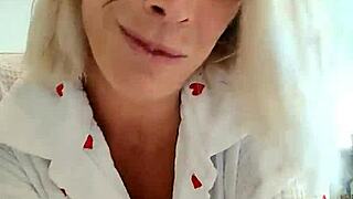 JOI En Vacances Parents Rejoint Par Inconnue