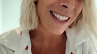 JOI En Vacances Parents Rejoint Par Inconnue
