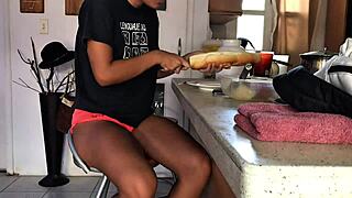 bareback teen slut tight pussy breakfast cumshot