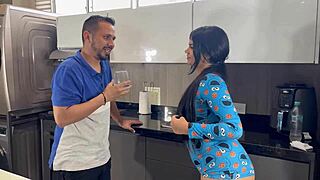 i couldn't wait anymore so i seduced the plumber right in my pajamas since my husband never fucks me enough deepthroat riding missionary cunilingus big clit curvy latina mia montielth