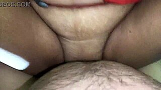 Aunty, crave that young 18+ boy's hardcore pounding?