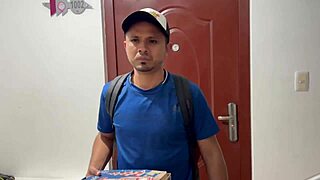 Delivery Guy Falls for My Seduction—Pizza with Extra Pipironi Inside!