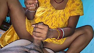 Cheating Indian desi maid gets intense pussy licking from hooker