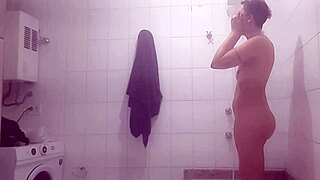 the reality of female baths shown