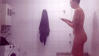 the reality of female baths shown