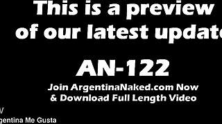 Hot amateur babe gaping pussy gaping peehole stuffin panty deep