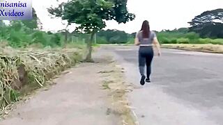liat cewek bohay joging malah di ajakin blowjob smpai muncrat