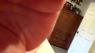 scarlett johnson housewife pov blowjob