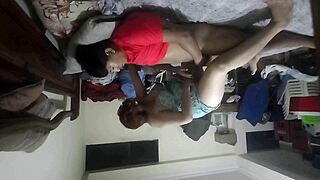 Un dia a la vez with neighbors