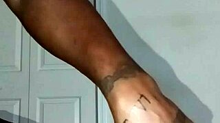 waiting for tattoo to heal before showing
