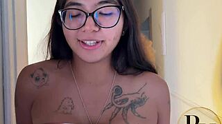 Hot mexican woman has sex with her bisexual black brazilian female friend