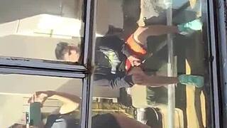 Vamos a la terraza y tengamos sexo con mi gran culo!