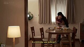 uma madrasta depravada que nao resistiu a erecao matinal do enteado legendado iori kogawa