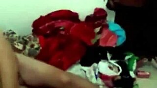 latina brazilian novinha 18 anos rica hermosa fazendo oral e dando gostoso pro amigo do namorado corno
