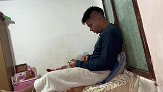 Madrastra facil y culona se me paro el pene y se lo meti
