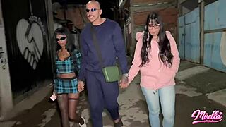 mc famoso come duas sapatao depois do baile de favela